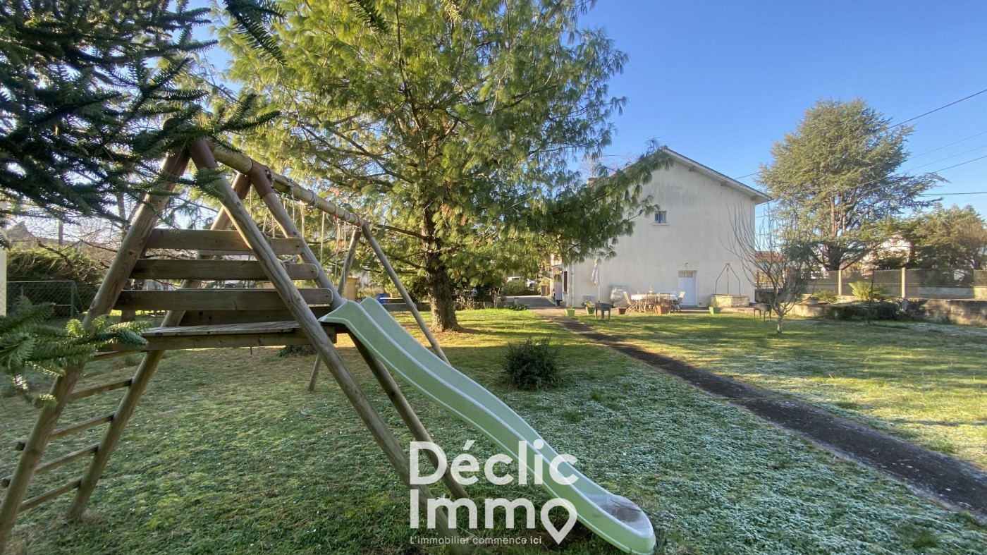 vente Maison La Couronne - Photo 1