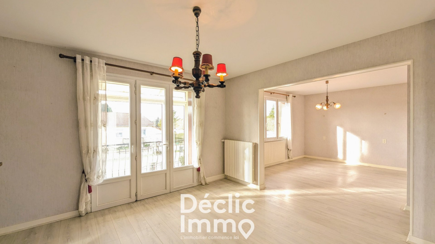 vente Maison individuelle Le Gond Pontouvre - Photo 2