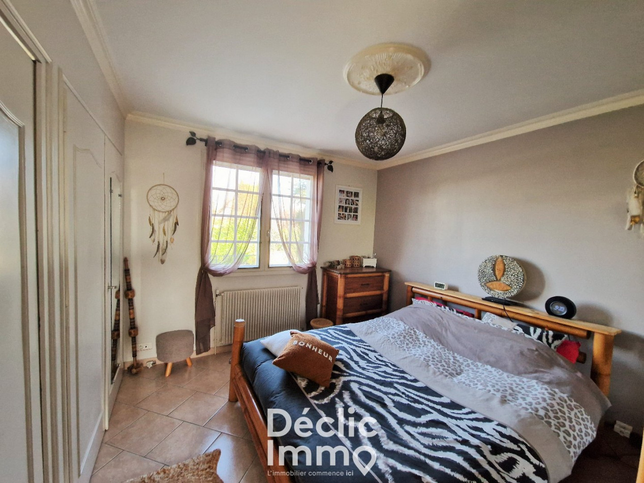 vente Pavillon Touvre - Photo 11