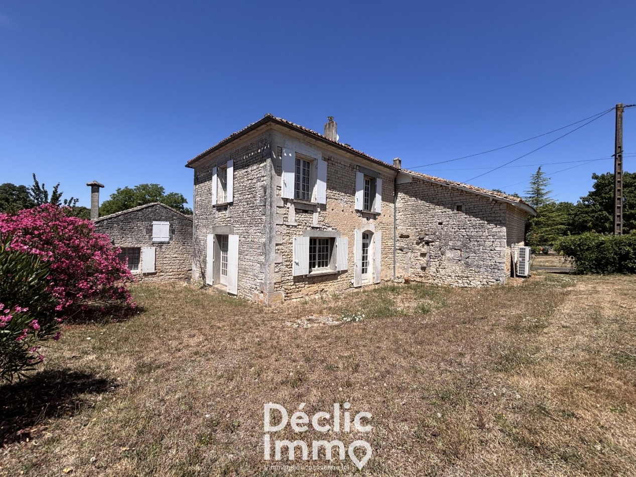 vente Ensemble immobilier Champniers - Photo 2