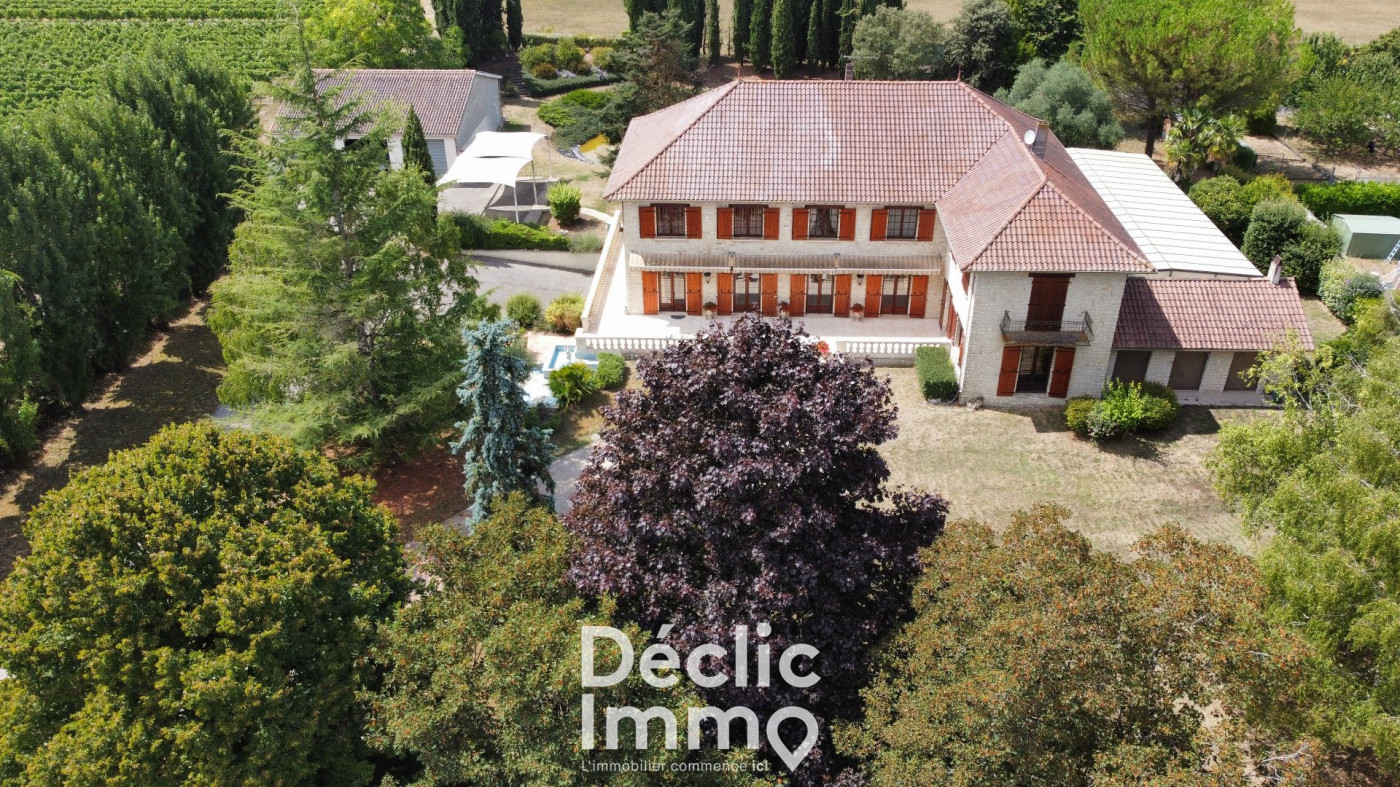 vente Villa Barbezieux Saint Hilaire - Photo 1