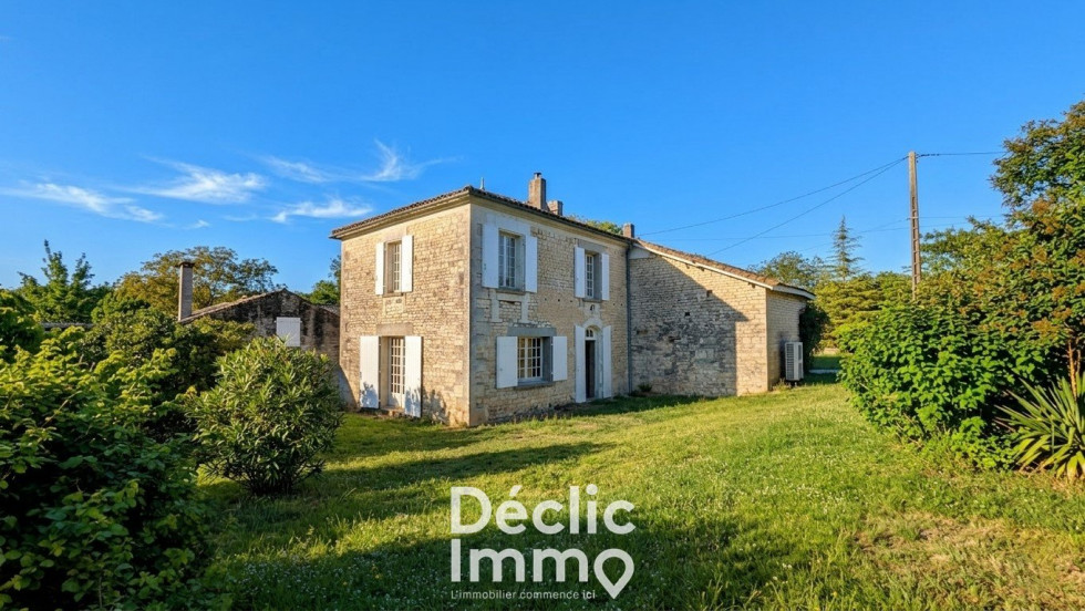 vente Maison en pierre Champniers - Photo 1
