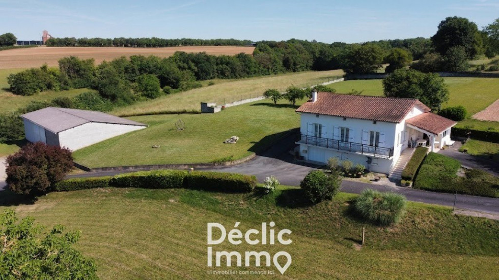 vente Maison de campagne Villefagnan - Photo 1