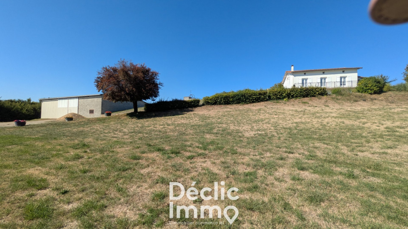 vente Maison de campagne Villefagnan - Photo 12