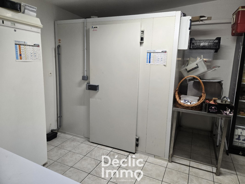 vente Immeuble commercial Angouleme - Photo 10