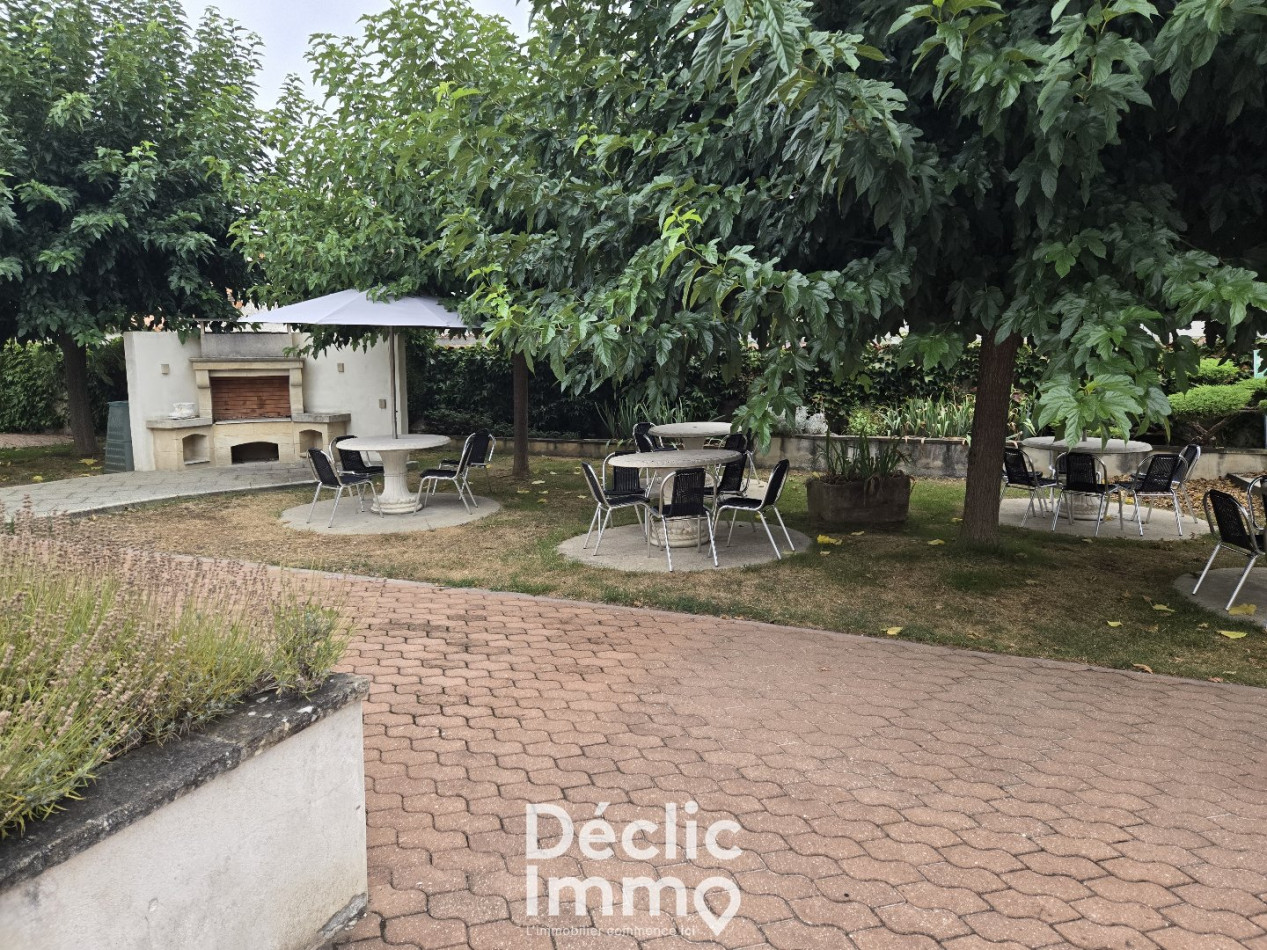 vente Immeuble commercial Angouleme - Photo 12