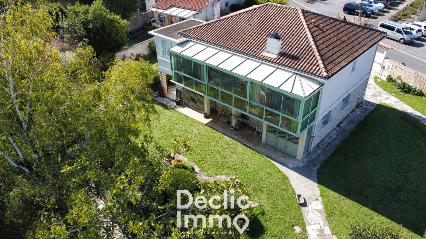 vente Maison La Couronne - Photo 2