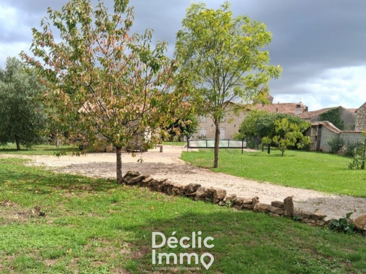 vente Longere Courcome - Photo 2