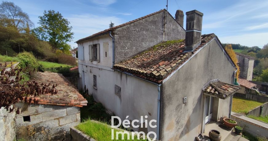 vente Maison à rénover Voeuil Et Giget