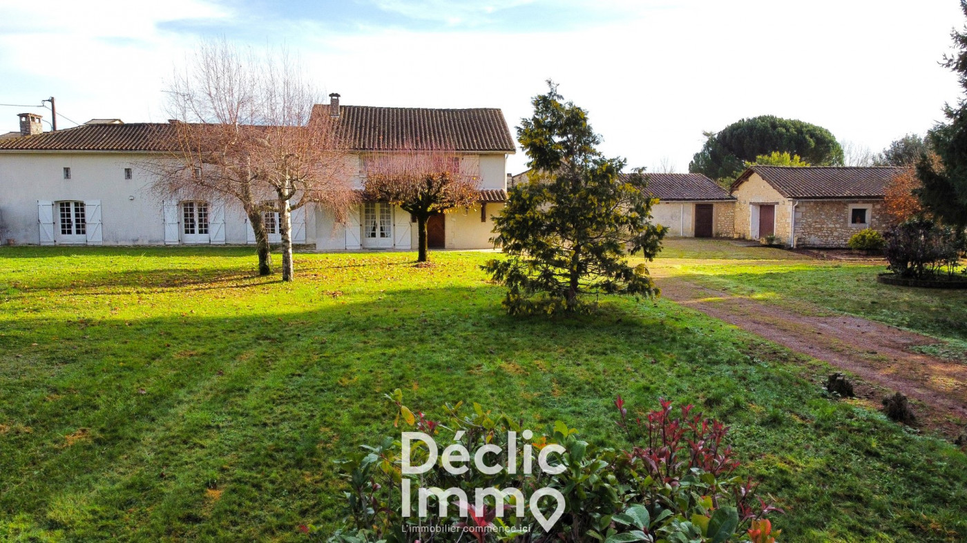 vente Maison en pierre La Rochefoucauld - Photo 13