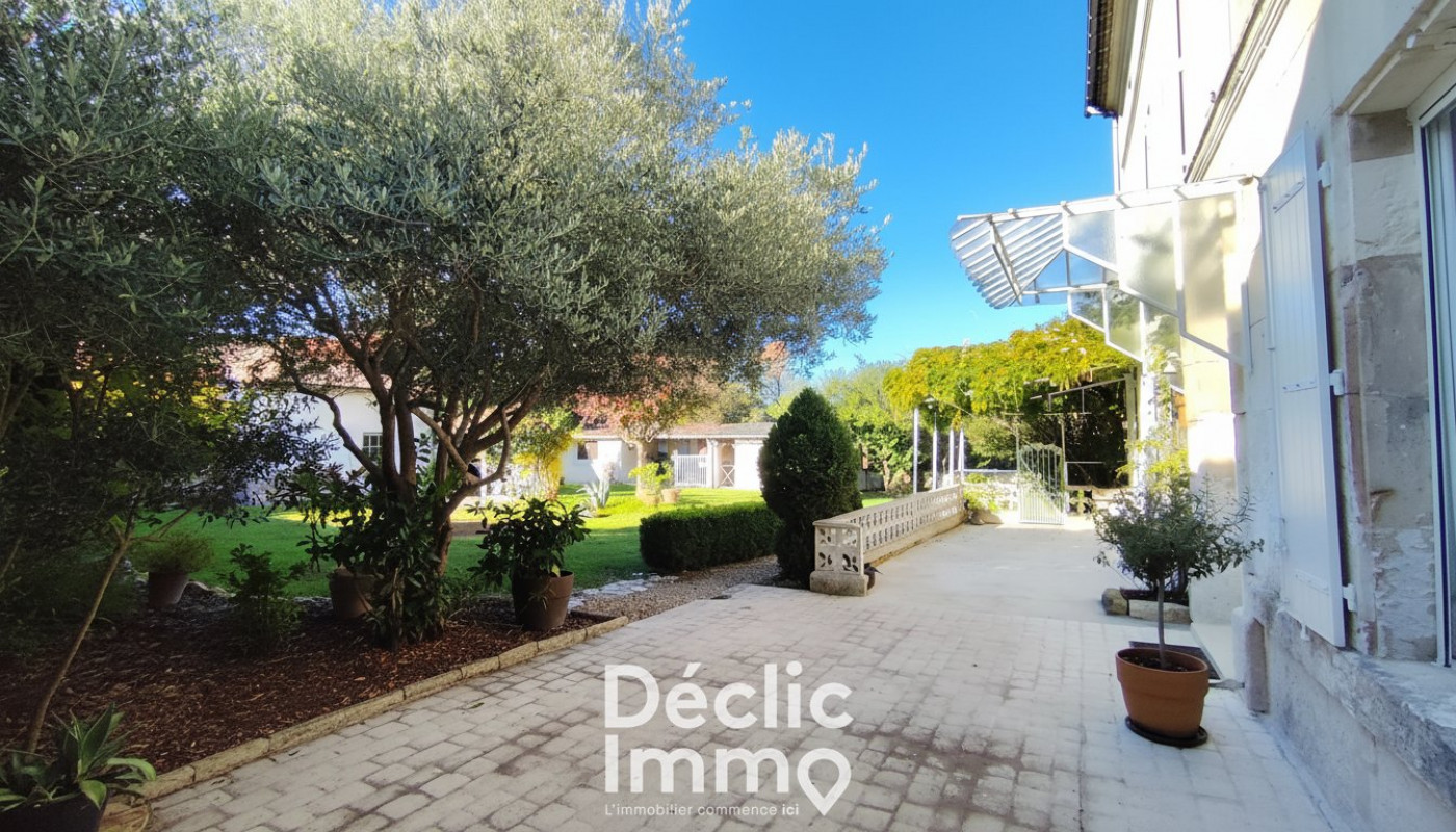 vente Maison de caractère Jarnac - Photo 3