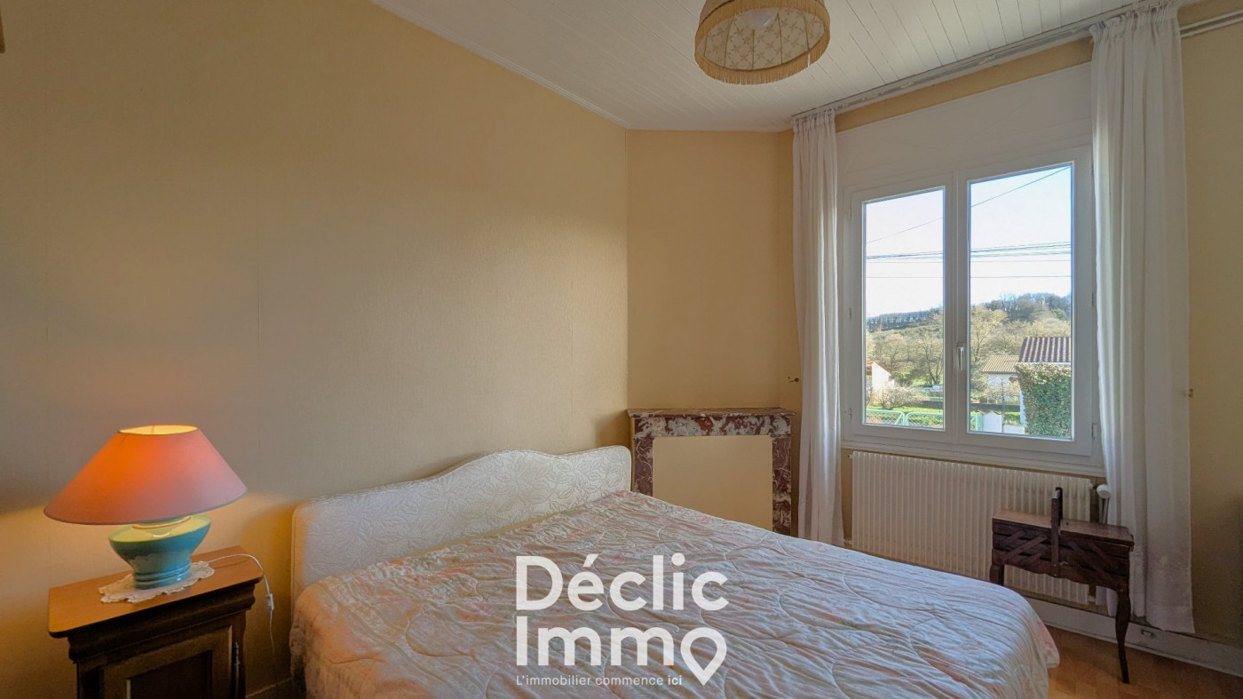 vente Maison en pierre Ruelle Sur Touvre - Photo 6