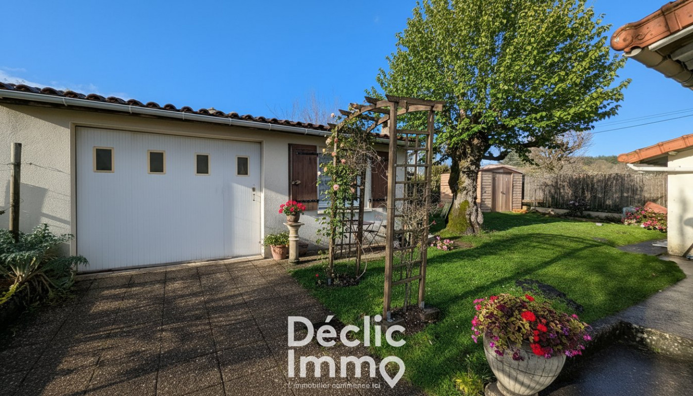 vente Maison en pierre Ruelle Sur Touvre - Photo 8