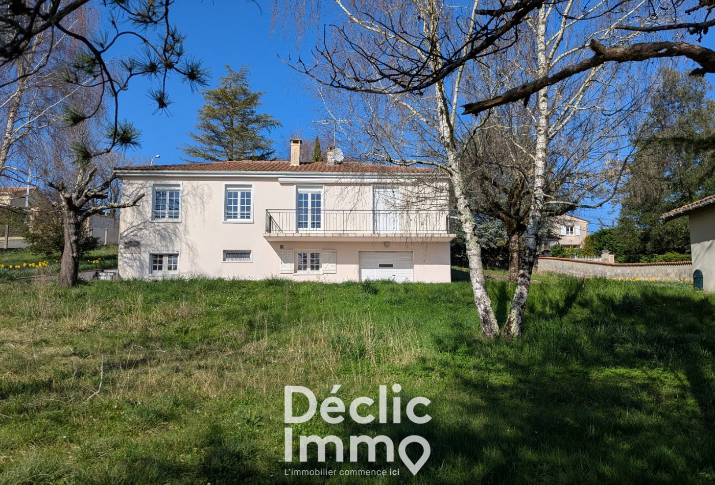 vente Maison individuelle Ruelle Sur Touvre - Photo 1