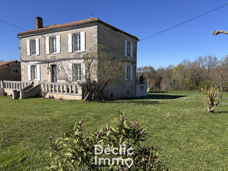 vente Maison en pierre Champniers - Photo 1