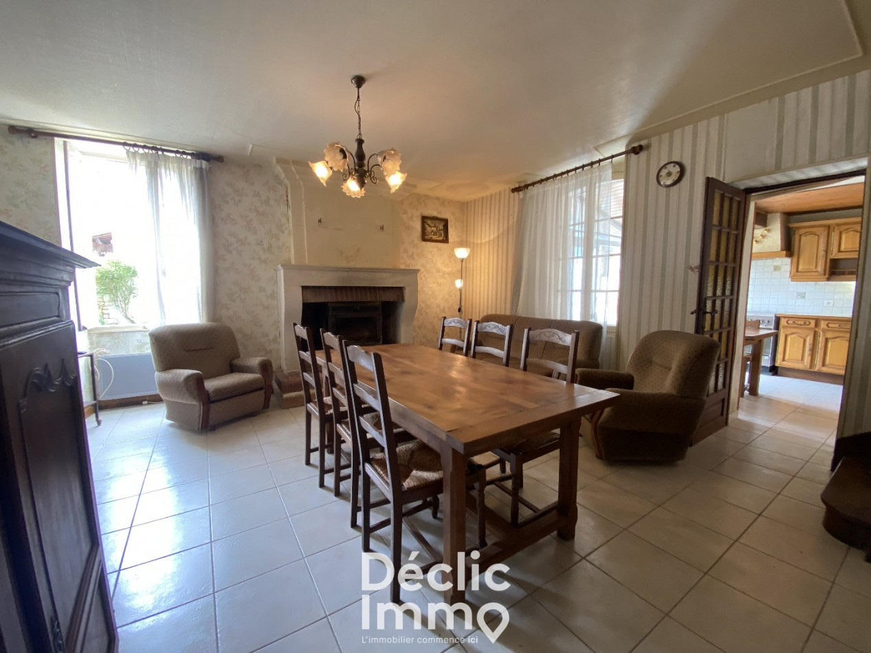 vente Maison à rénover Saint Meme Les Carrieres - Photo 7