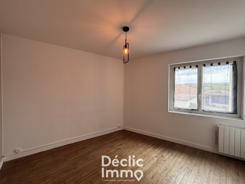 vente Maison de village Champniers - Photo 4