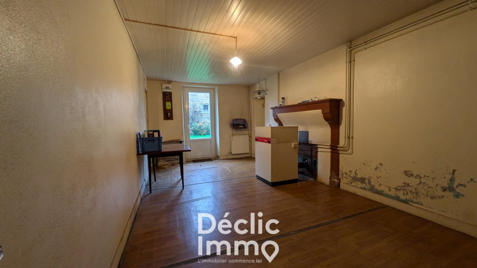 vente Maison à rénover Londigny - Photo 5