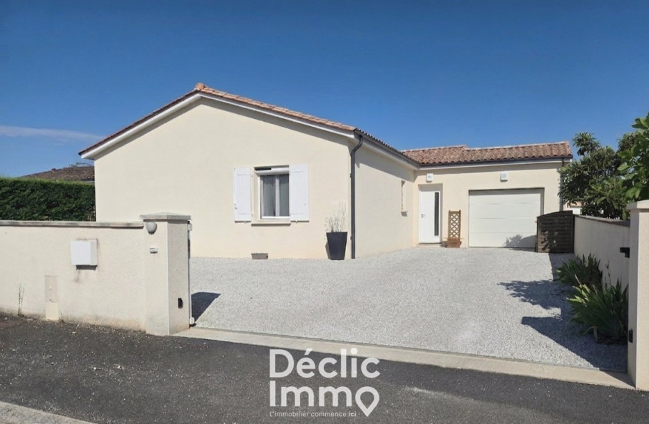 vente Maison individuelle La Couronne - Photo 1