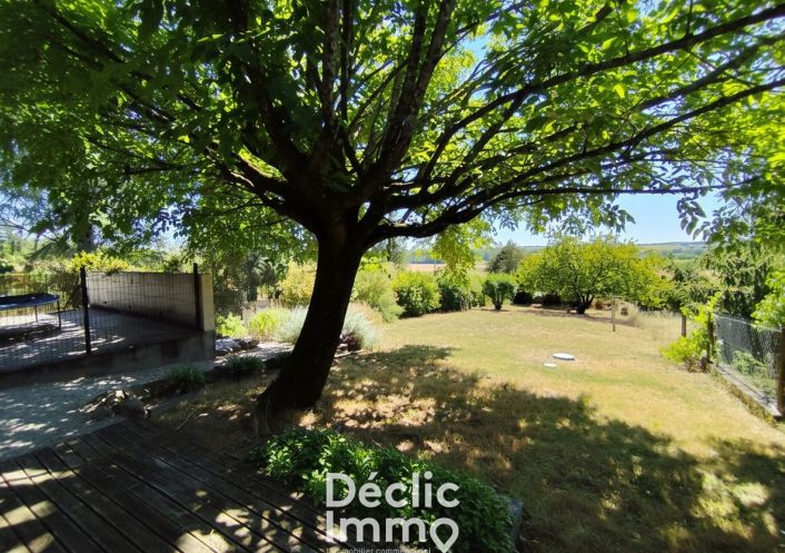 vente Maison de village Saint Genis D'hiersac