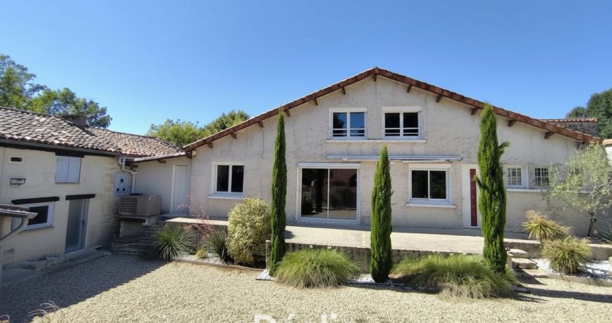 vente Maison de village Saint Genis D'hiersac