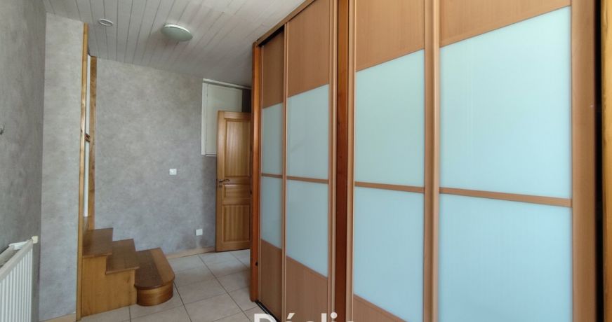 vente Maison de village Saint Genis D'hiersac