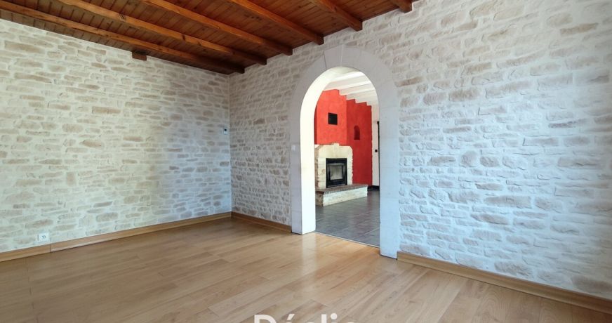 vente Maison de village Saint Genis D'hiersac