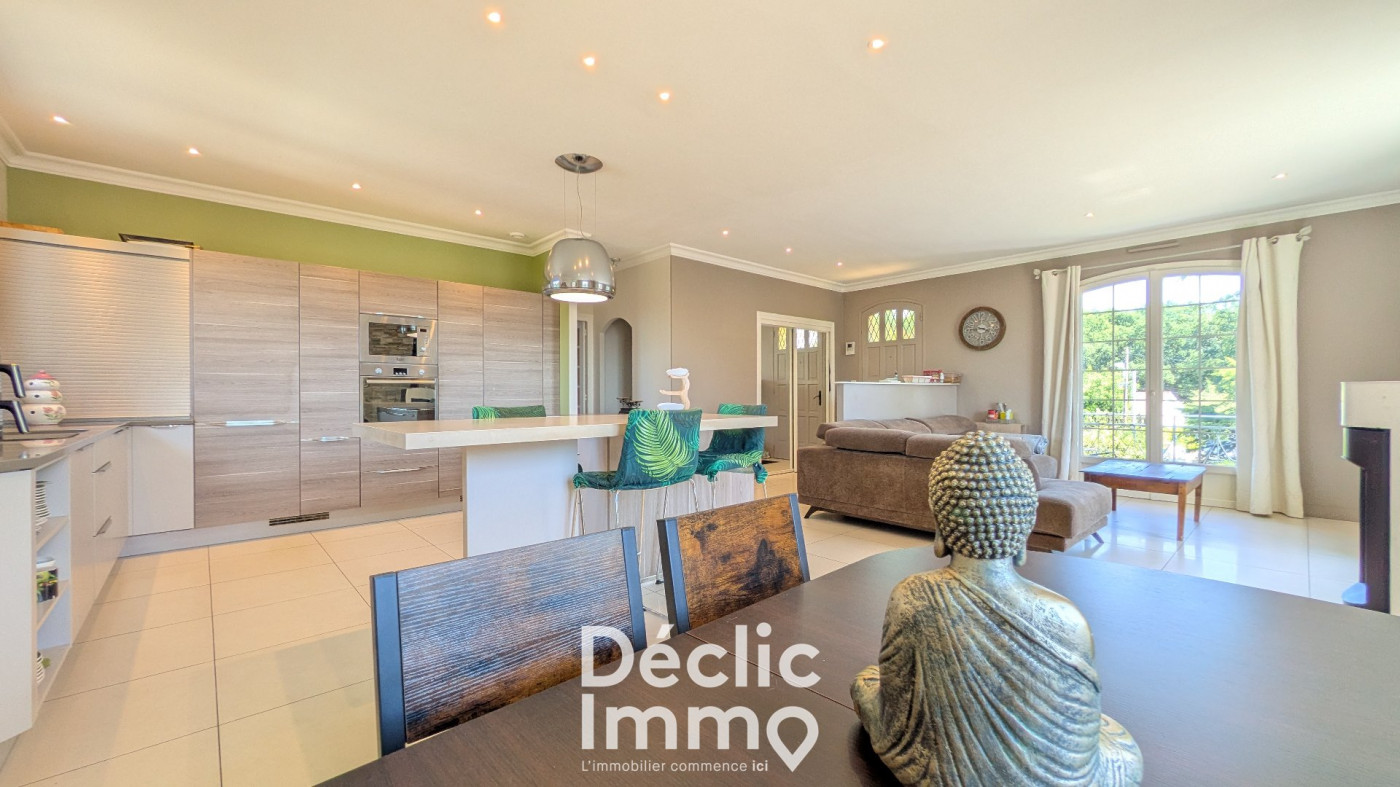 vente Maison individuelle La Couronne - Photo 2