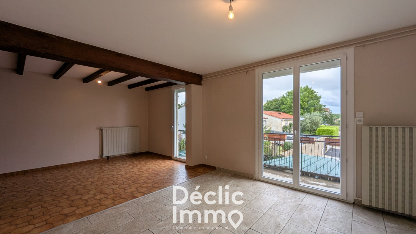 vente Maison individuelle Ruelle Sur Touvre - Photo 4