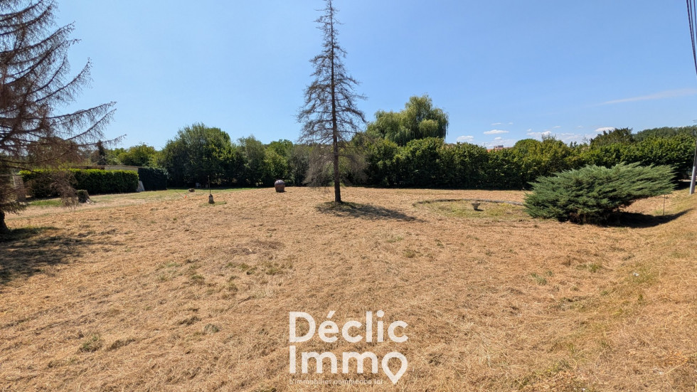 vente Terrain constructible La Couronne - Photo 1