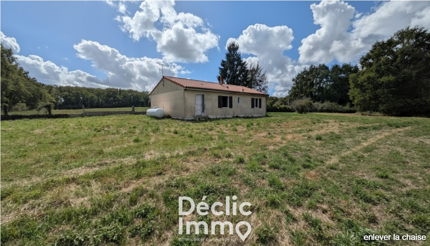 vente Maison à rénover Alloue - Photo 2