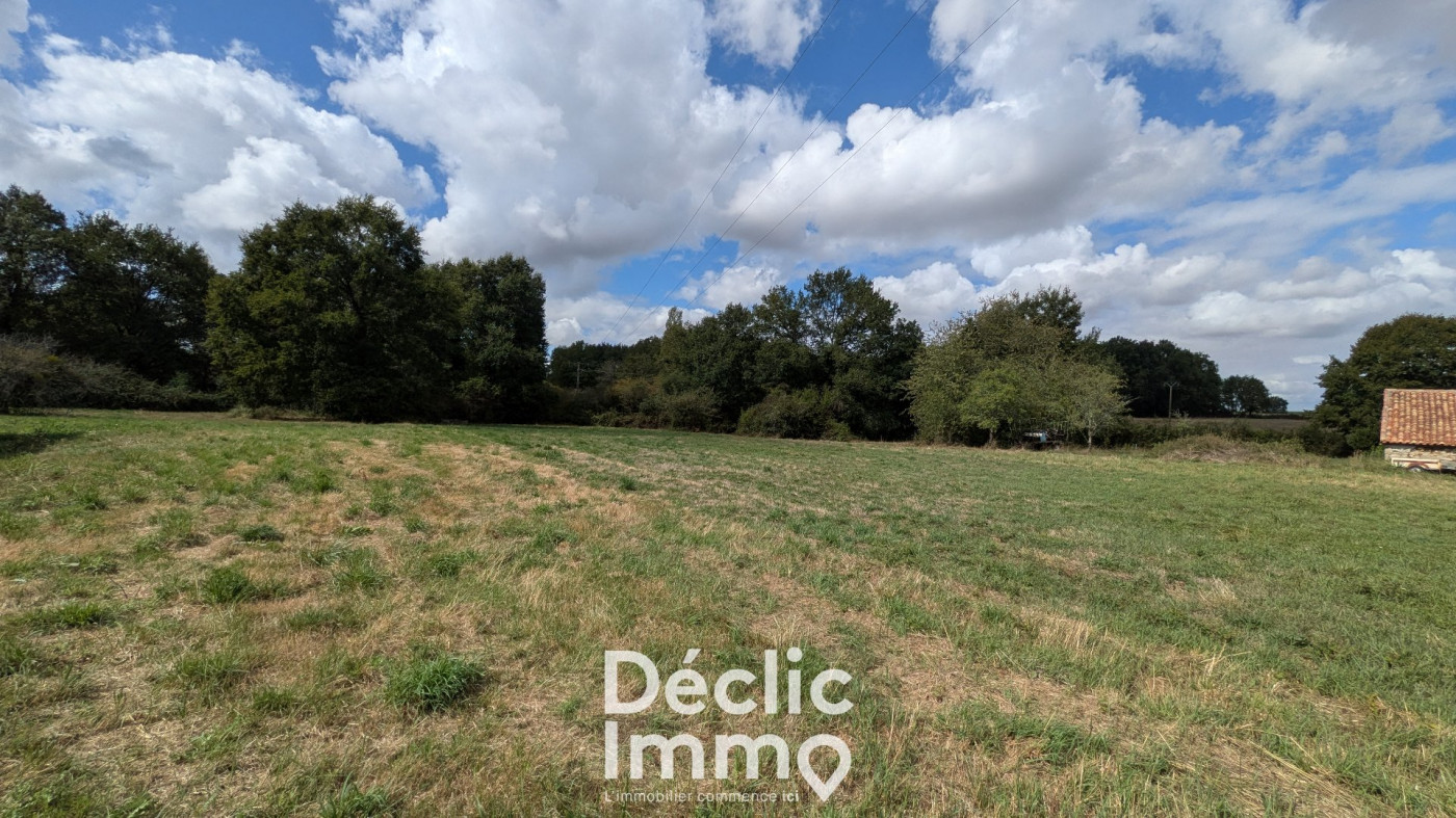 vente Maison à rénover Alloue - Photo 8