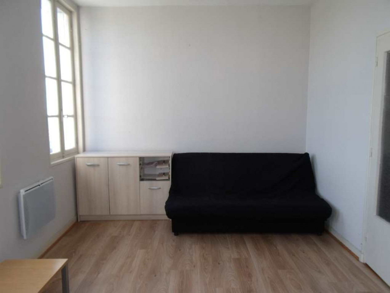 location Appartement Angouleme - Photo 2