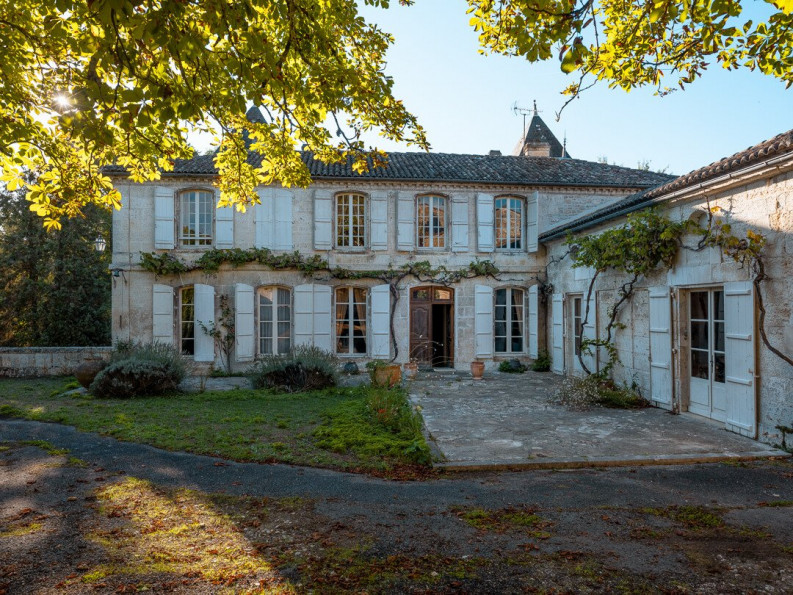 vente Maison bourgeoise Angouleme - Photo 2