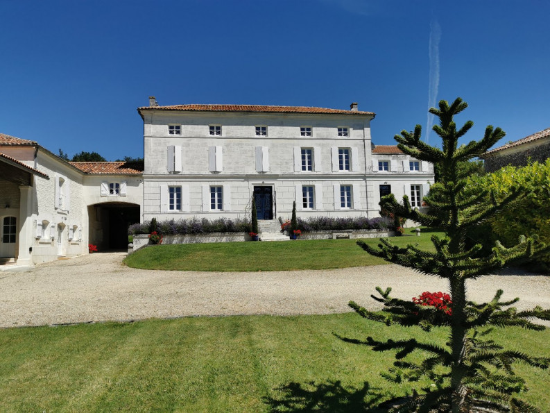 vente Manoir Segonzac