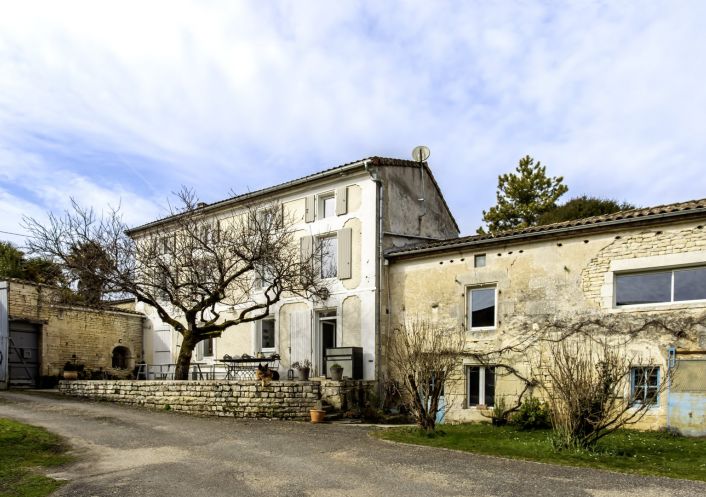 sale Maison Douzat