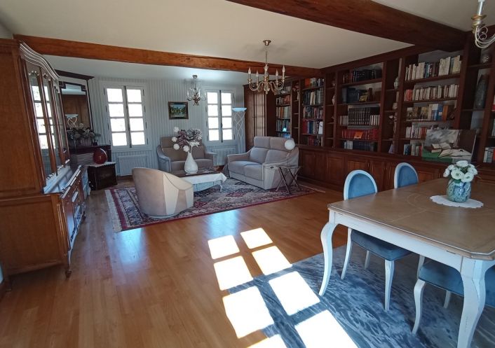 sale Propriété Bourg Charente