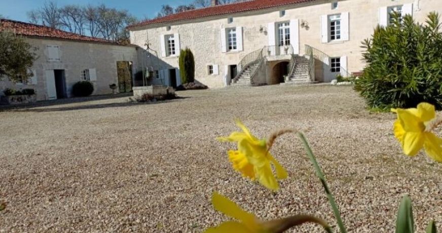 vente Propriété Bourg Charente