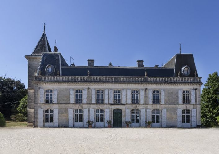 sale Château Angouleme
