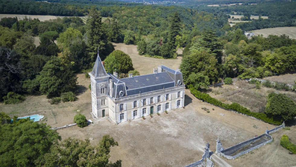 vente Château Angouleme - Photo 2