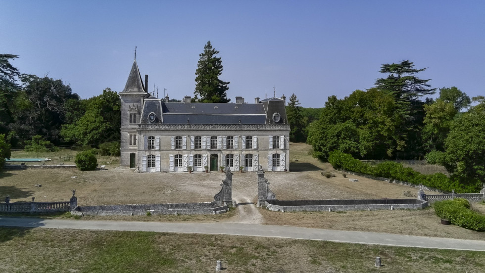 vente Château Angouleme - Photo 1