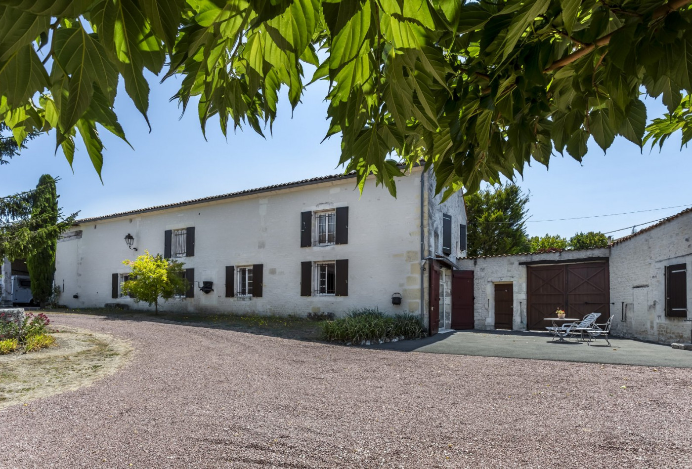 vente Corps de ferme Cognac - Photo 7