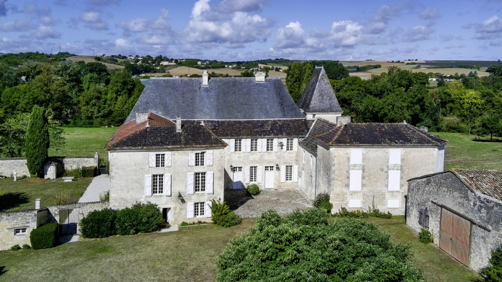 vente Château Angouleme - Photo 2