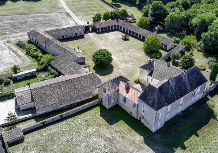 à vendre Château Angouleme