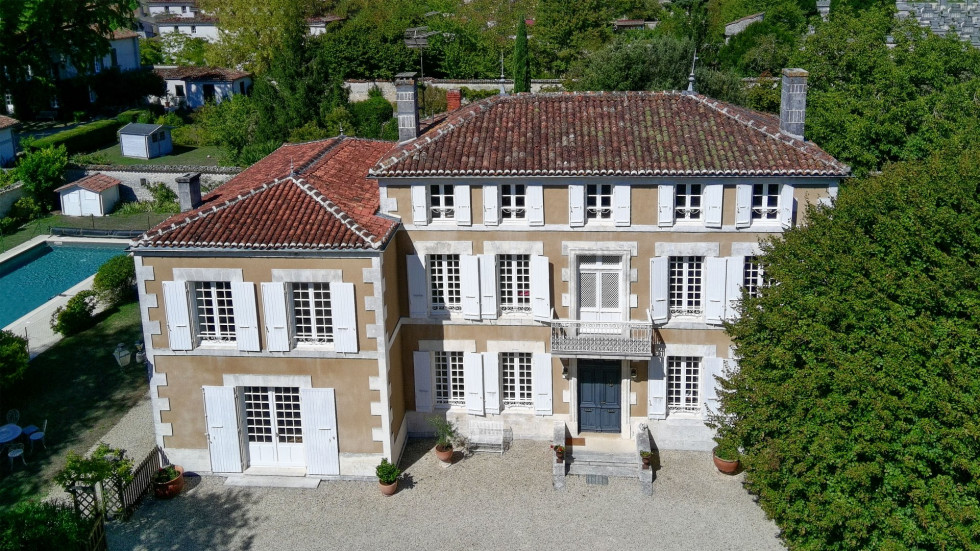 vente Maison bourgeoise Jarnac - Photo 2