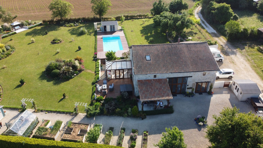 vente Maison Civray - Photo 1