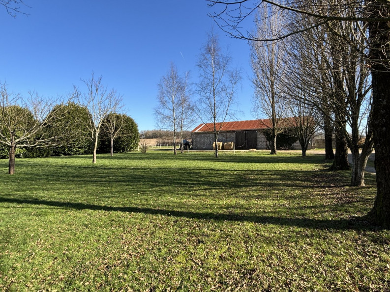 vente Maison Aunac - Photo 18