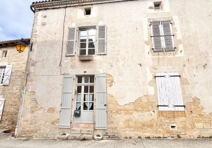 sale Maison Nanteuil En Vallee