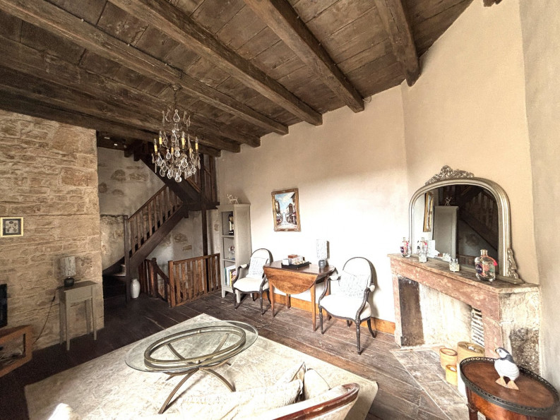 sale Maison Nanteuil En Vallee - Photo 2