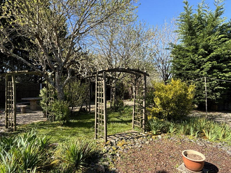 vente Maison Ventouse - Photo 17